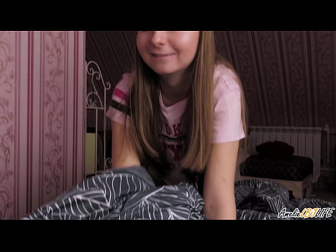 ❤️ Blondie imeb oma BFF-i sügavalt ja saab sperma suhu Pornovideo at us et.porno24-7.ru